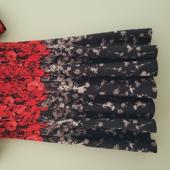 Julian Taylor Midi Dress 16 Red Black Gray Roses A-Line Wedding Guest Church - Picture 3 of 14